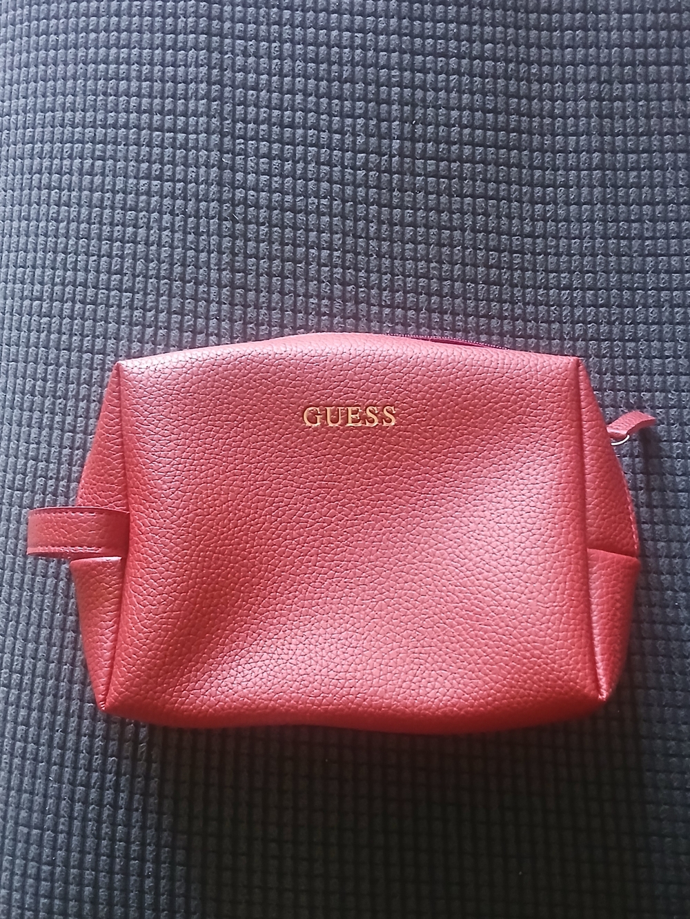GUESS Red Pebbled Leather Cosmetic Pouch Bag Clutch Unisex 9x6"